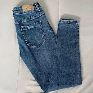 ZARA Skinny Jeans